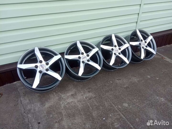 Диски литые R16 Ford