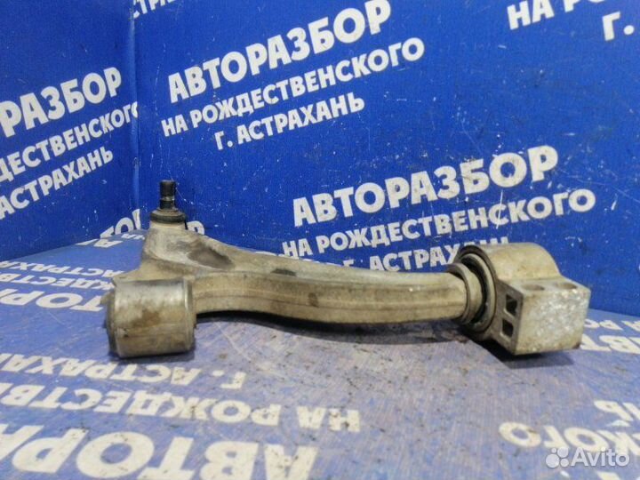 Передний правый рычаг Chevrolet Cruze седан 2011