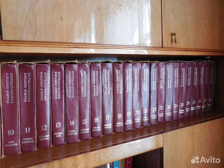 Продам книги