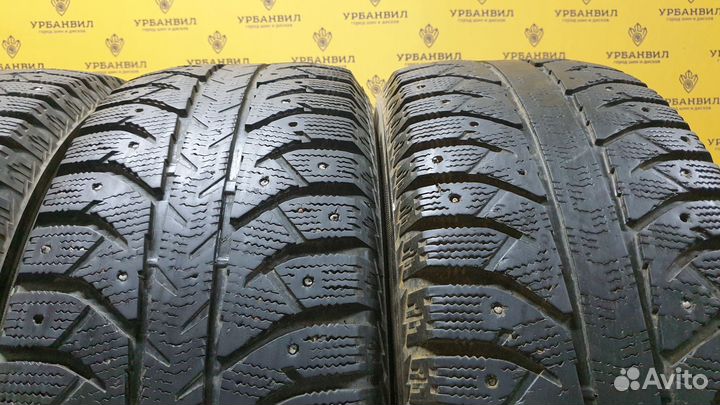 Bridgestone Ice Cruiser 7000 225/60 R17