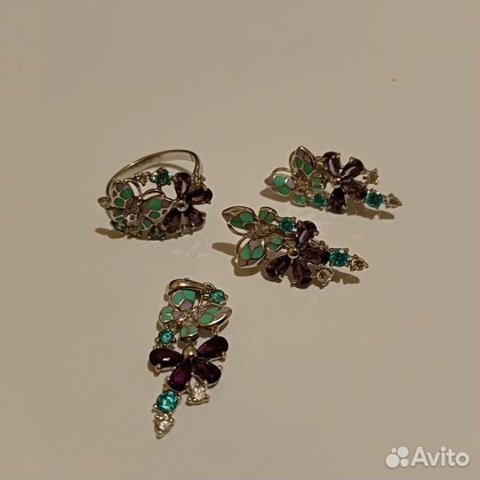 Наборы из серебра серьги и кольцо