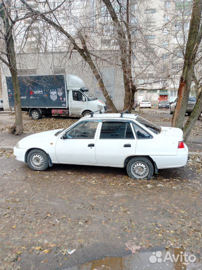 Daewoo Nexia 1.5 МТ, 2010, битый, 220 000 км