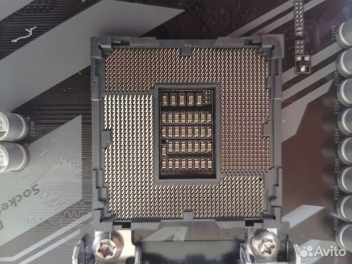 Материнская плата Gigabyte z390 D