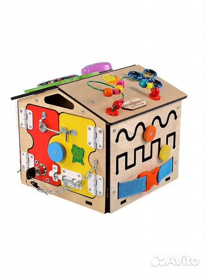 Развивающие игрушки бизиборд домик