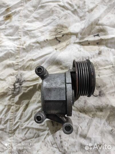 Натяжитель ремня Ford focus 2