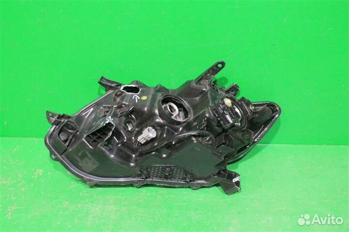 Фара правая Nissan X-Trail T32 2015