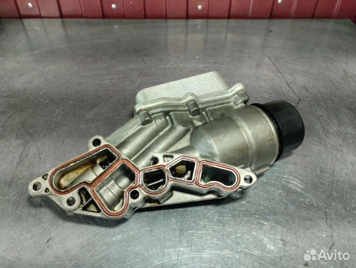 Корпус масляного фильтра Mercedes C-Class W204