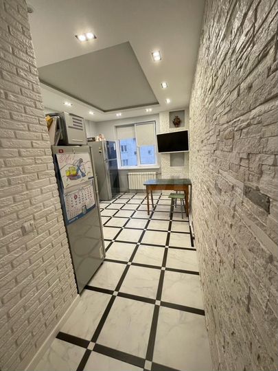 2-к. квартира, 66 м², 10/11 эт.