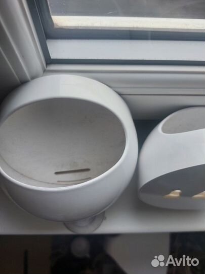 Кашпо настенное