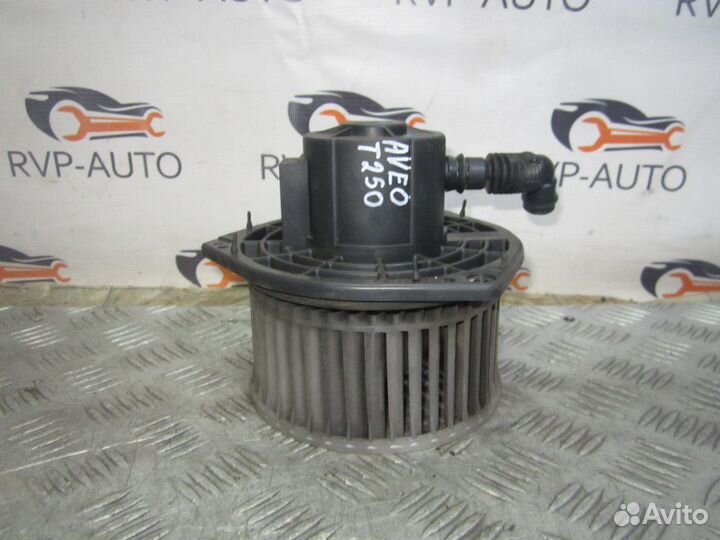 Моторчик отопителя Chevrolet Aveo T250 1.2 2005-11