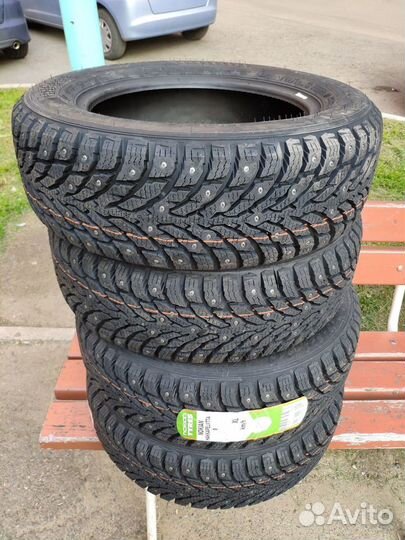 Nokian Tyres Hakkapeliitta 9 SUV 275/40 R21 107T