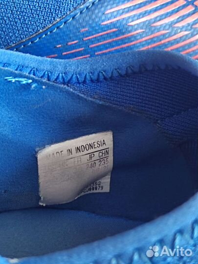 Детские футбольные бутсы 36 размер