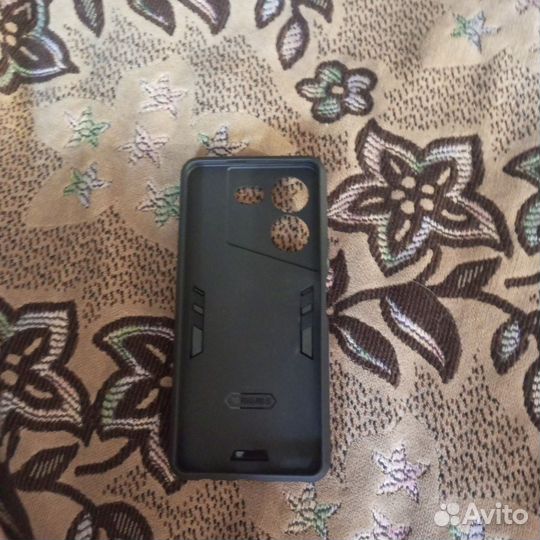 Чехол на Tecno pova 5