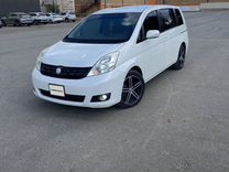 Toyota Isis 1.8 CVT, 2011, 212 000 км, с пробегом, цена 1 180 000 руб.