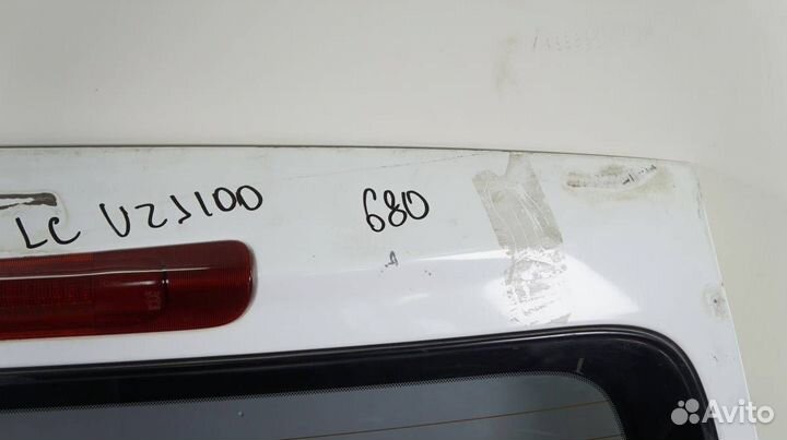 Дверь багажника задняя Toyota Land Cruiser UZJ100