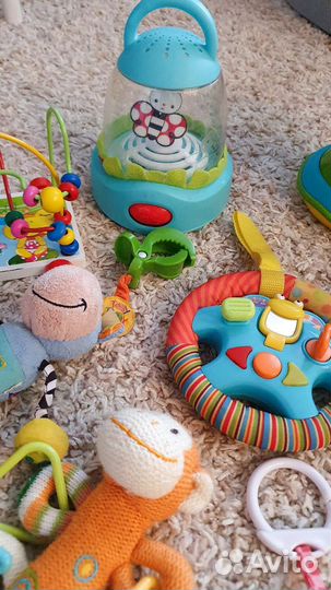 Игрушки для малышей,музыкальные