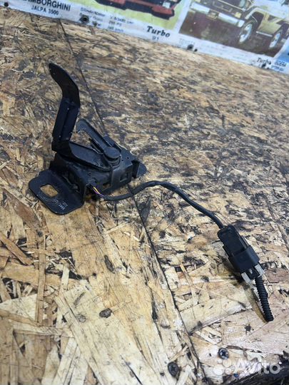 Замок капота Шевроле Авео T300