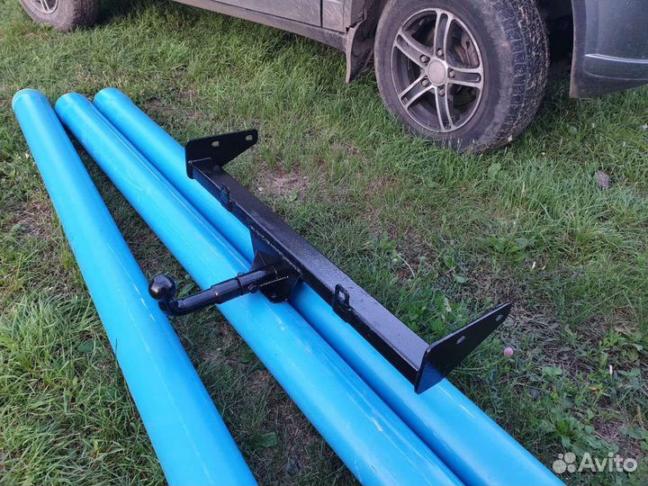 Фаркоп на гранту седан