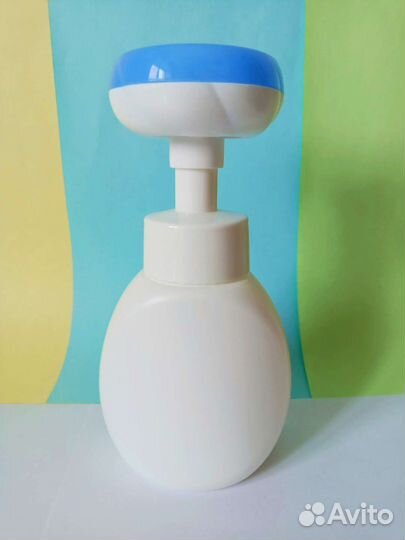 Дозатор для жидкого мыла в форме кошачьей лапки