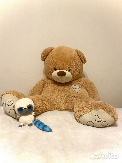 Плюшевый медведь
