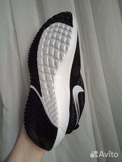 Кроссовки новые Nike zoom 36,37,38 и 41 р