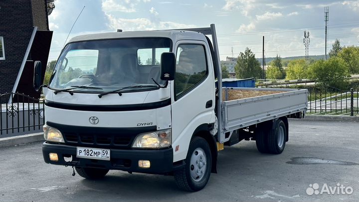 Toyota Dyna, 2002
