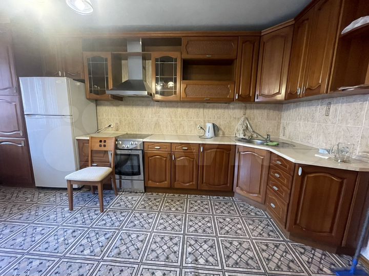 2-к. квартира, 67 м², 7/10 эт.