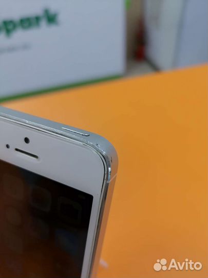Телефон iPhone 5s 16gb