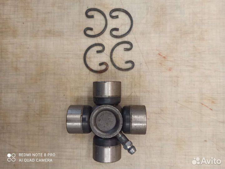 Крестовина кардана GU-500