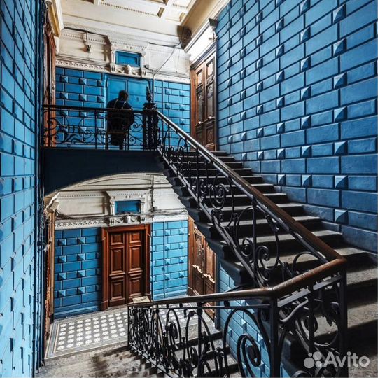 Прогулки по дворикам и парадным