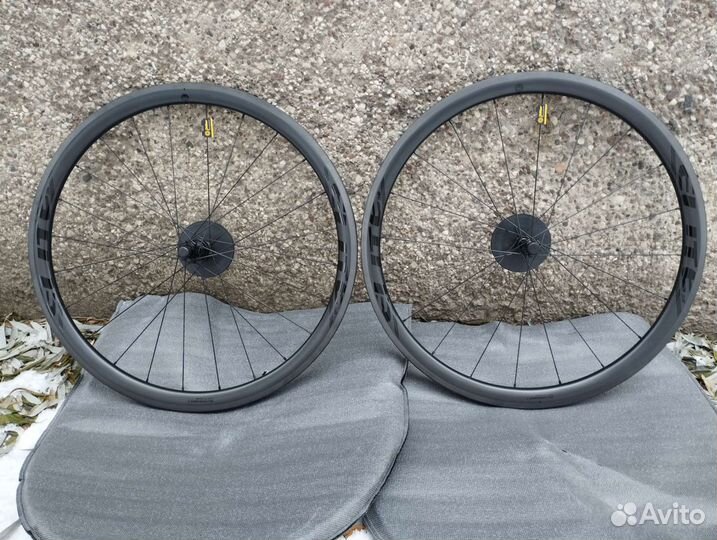 Колеса карбоновые вилсет 700с 28