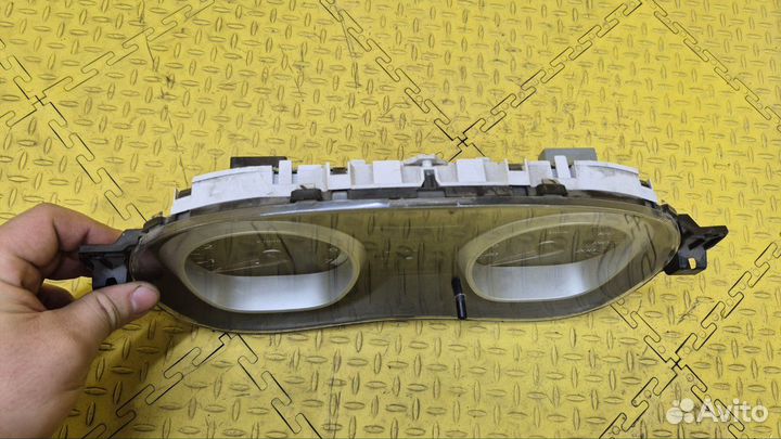 Панель приборов Renault Duster 1 F4R 2016