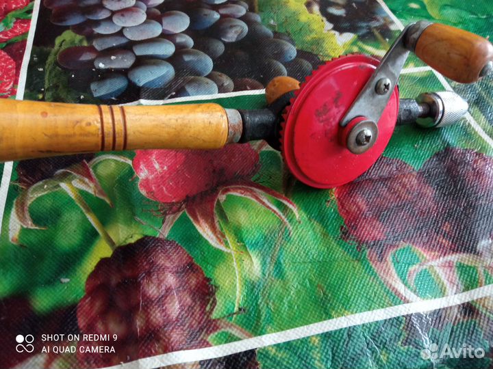 Ручная дрель