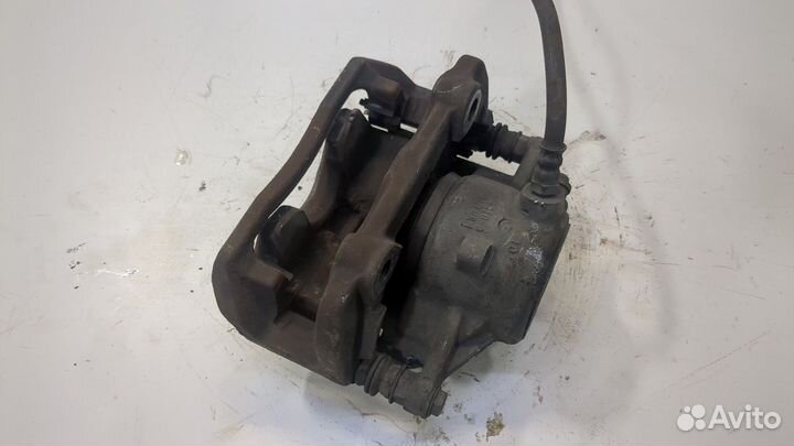 Суппорт правый передний Mercedes E W212