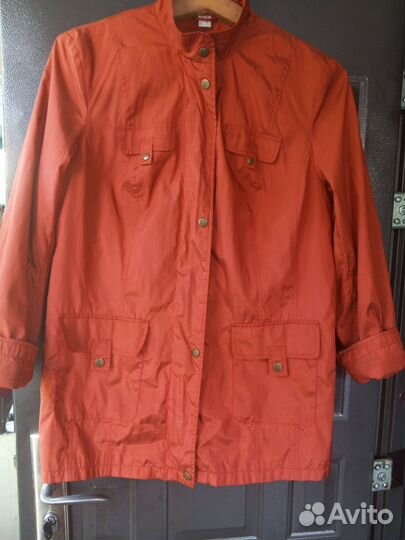 Куртка -пыльник.48. Фирменная