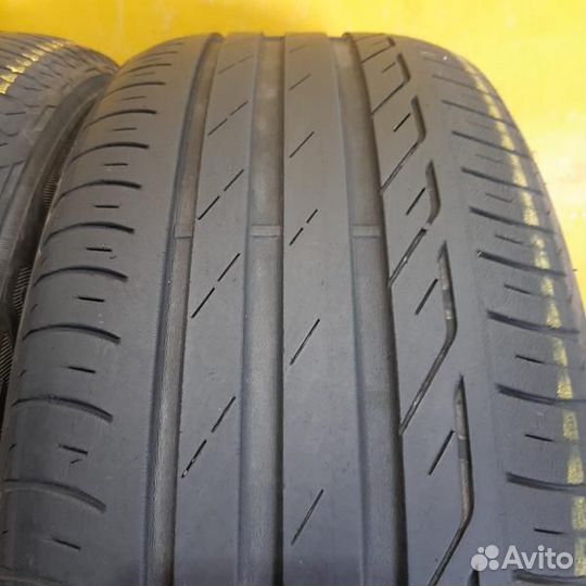 Bridgestone Turanza T001 205/55 R16