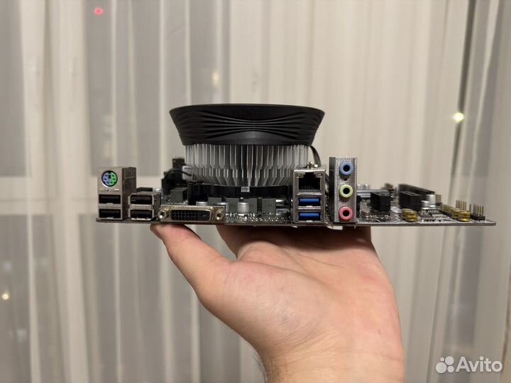 Комплект H110M/Pentium G4400/DDR4 8GB