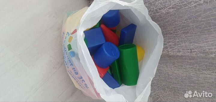 Развивающие игрушки