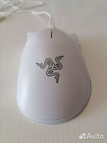 Razer deathadder essential практически новая