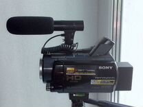 Продаю видео-камеру sony HDR-SR12E