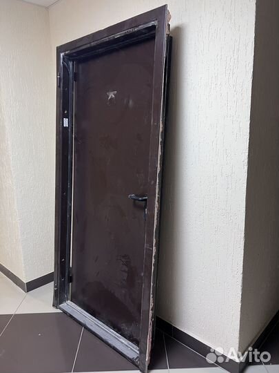 Дверь металлическая 100*212