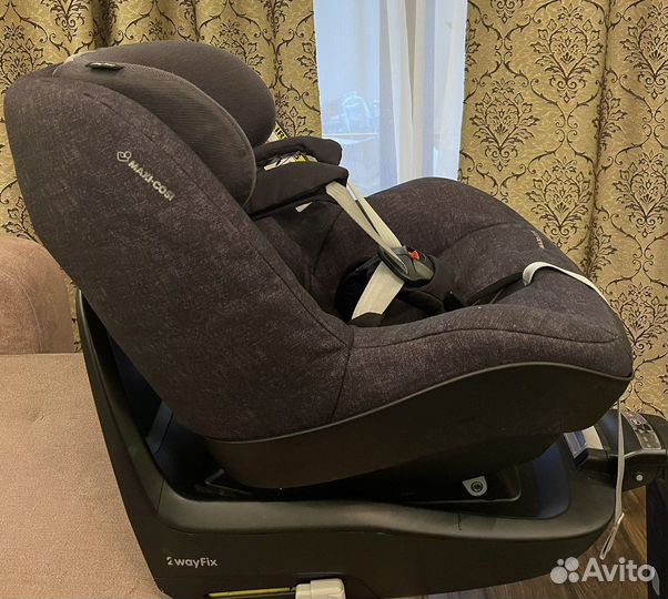 Автокресло Maxi-Cosi 2way Pearl + база isofix