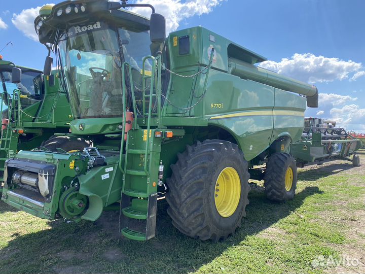 Комбайн John Deere S770, 2019