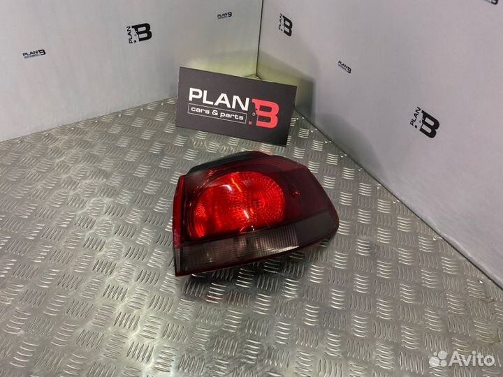 Стоп-сигнал задний правый Volkswagen Golf 6