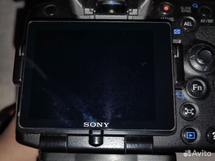 Sony a 77