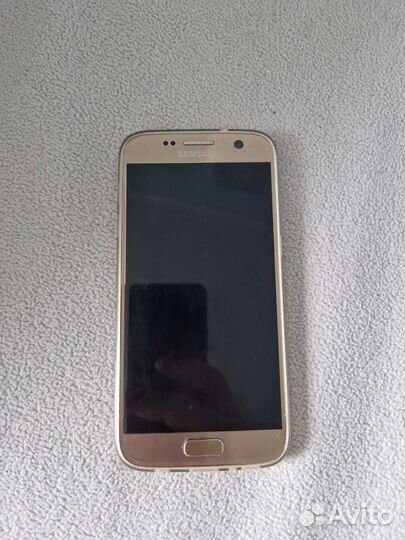 Телефон Samsung