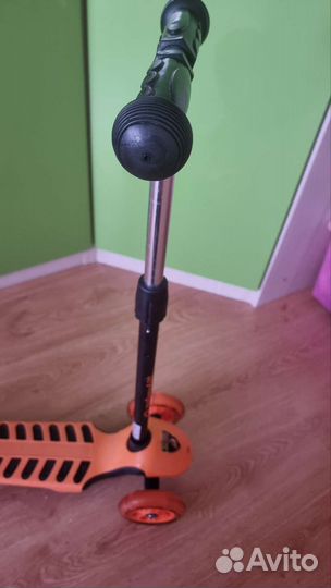 Самокат детский трехколесный