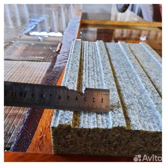 Бордюр черный