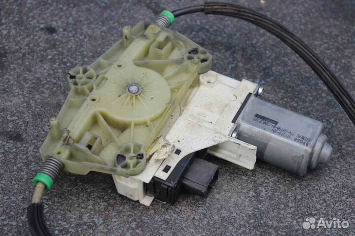 Стеклоподъемник Audi Q7 (Ауди Ку7) 4L 4L0959801B