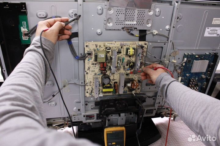 Ремонт телевизоров, компьютеров, приставок